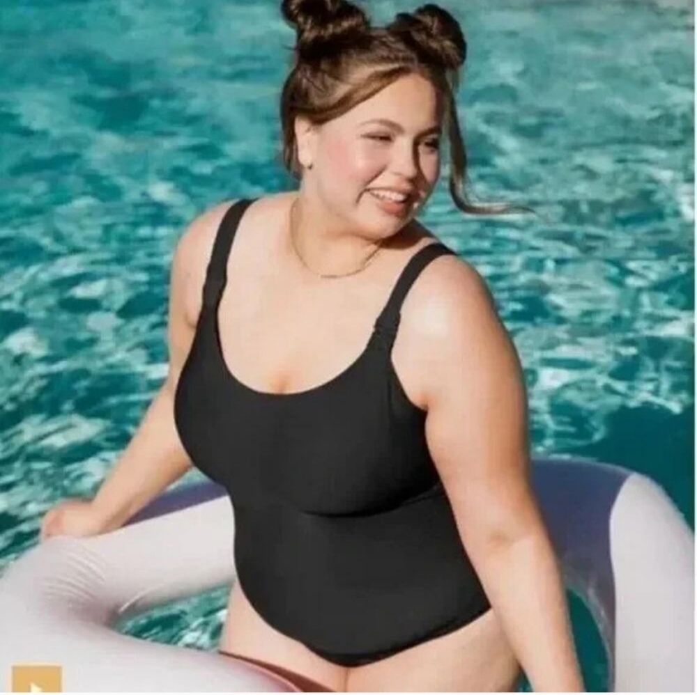 Kindred Bravely Nursing Maternity Postpartum Swimsuit Size L Classic One Piece